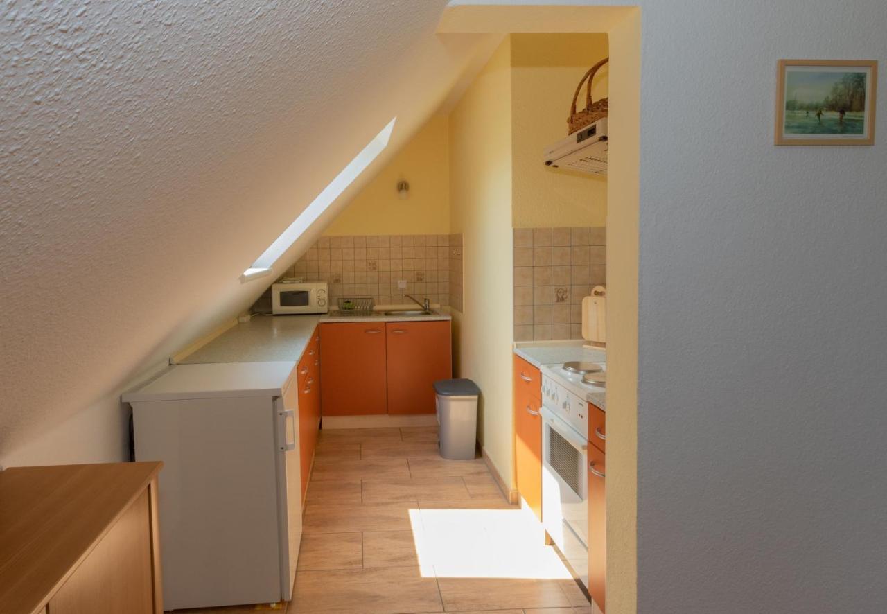 Ferienwohnung Lehmann, Ursel Burg Kauper Екстериор снимка